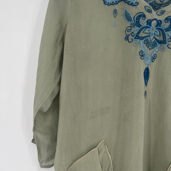 Johnny Was Blouse Womens S Green Blue Floral Embroidered Floral Boho Peasant - Picture 3 of 8